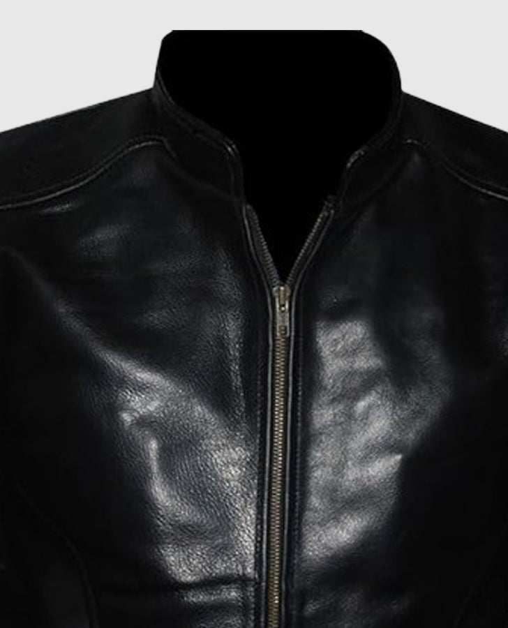 8 Ball Pool Billiard Cue 90's Retro Black Leather Jacket for Men - collar and zip close-up