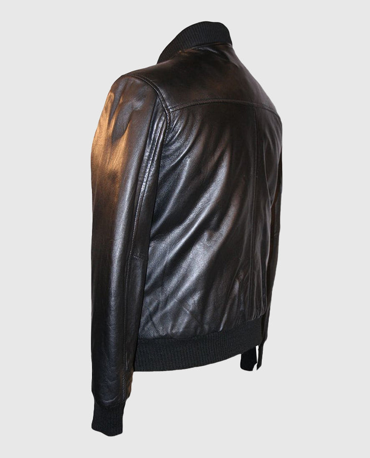 Classic Blouson Leather Jacket in Black for Men – Premium Outerwear - collar and zip close-up